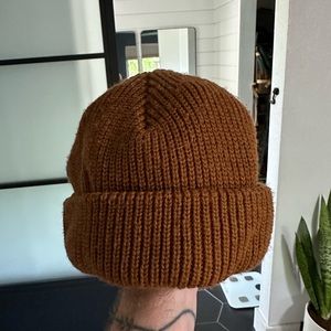 H&M low crown beanie
